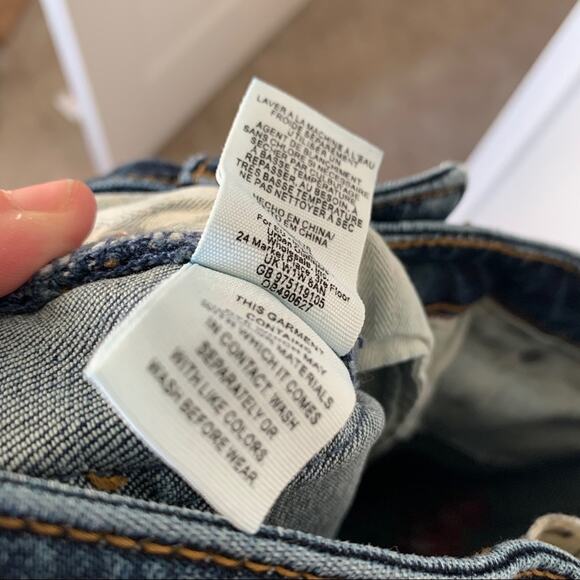 Free People Four Seasons Rose Patch Raw Hem Denim Slim Ankle Crop Jeans 25 - Picture 11 of 11